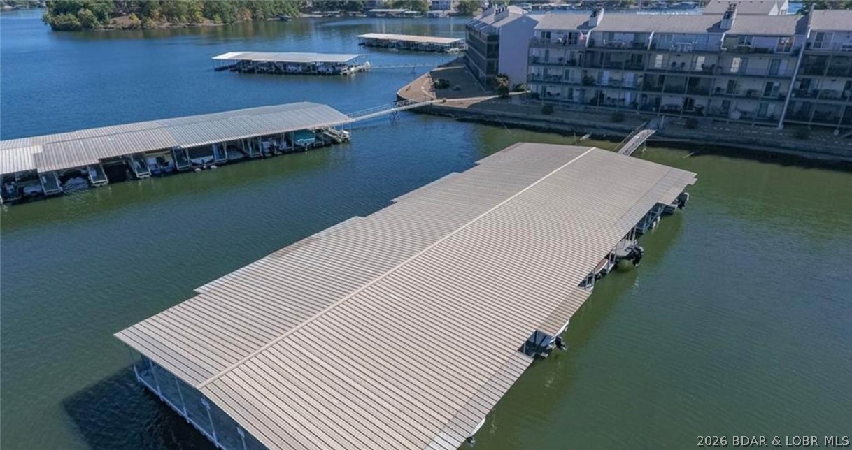 Three Seasons Condominiums - Residential