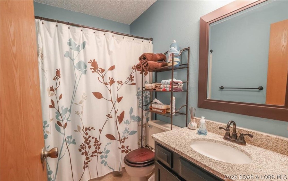 Three Seasons Condominiums - Residential