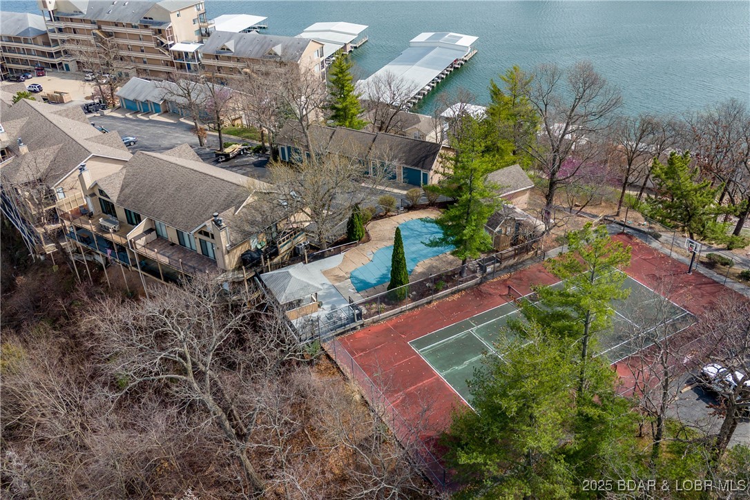 The Falls Condo - Westshore - Residential