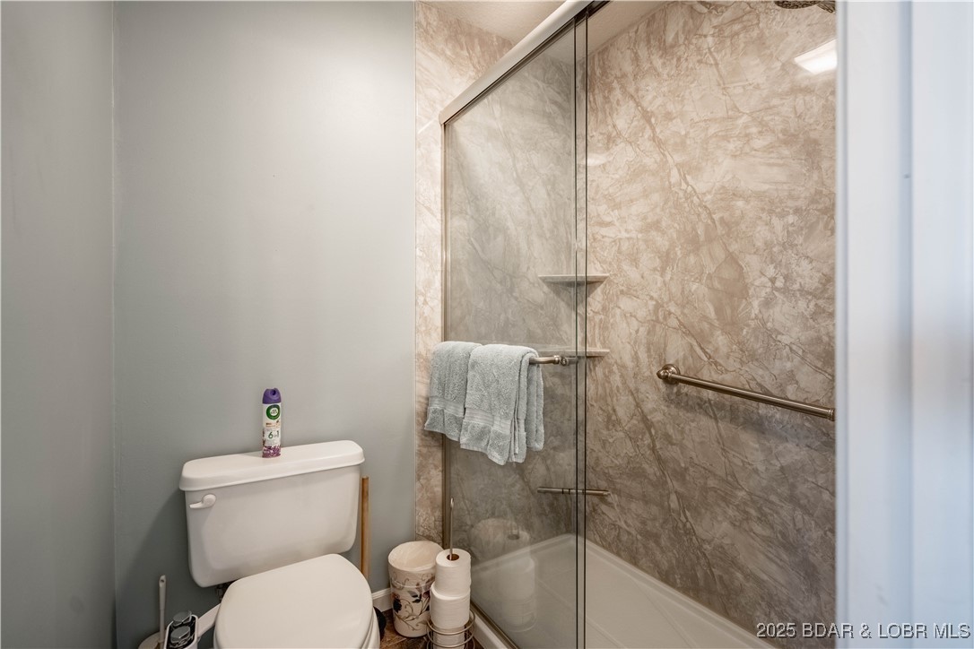 The Falls Condo - Westshore - Residential