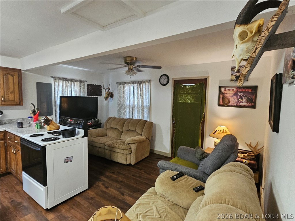 El Lago Lodges - Residential