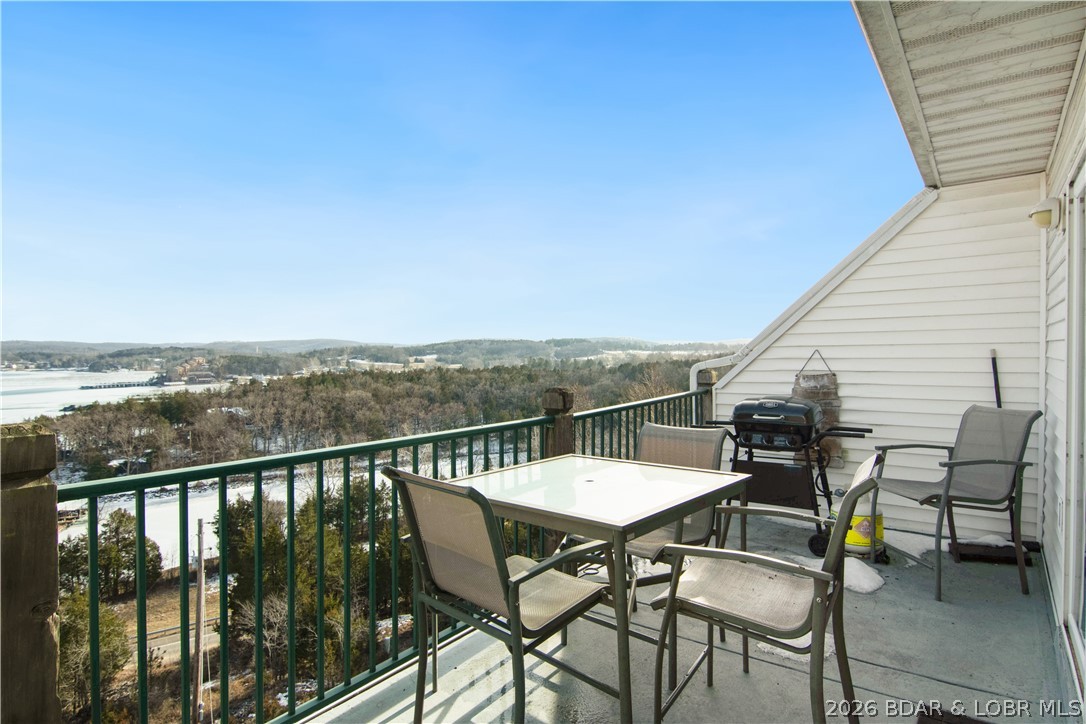 Cedar Heights Condominium - Residential