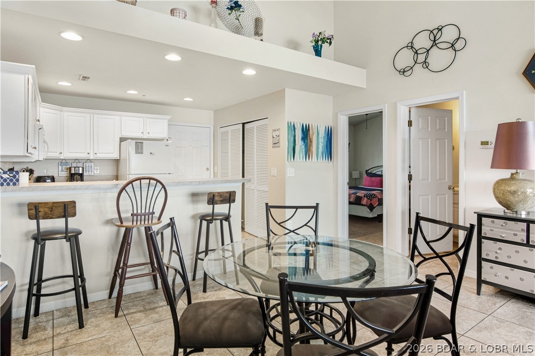 Cedar Heights Condominium - Residential