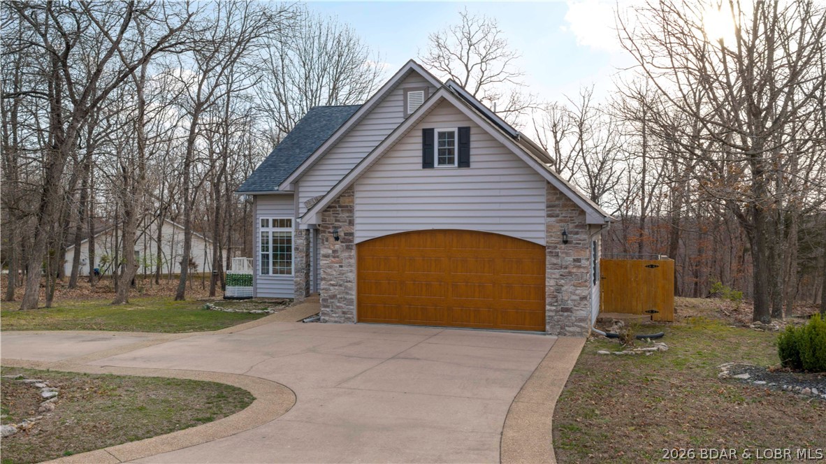 Four Seasons - Residential