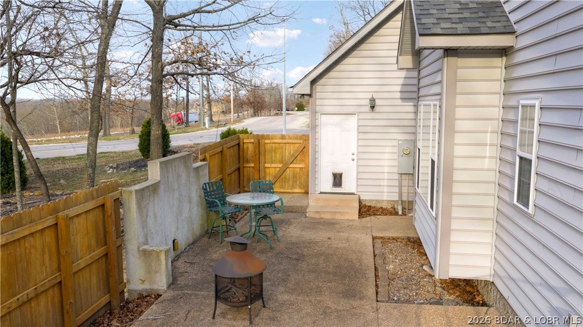 Four Seasons - Residential