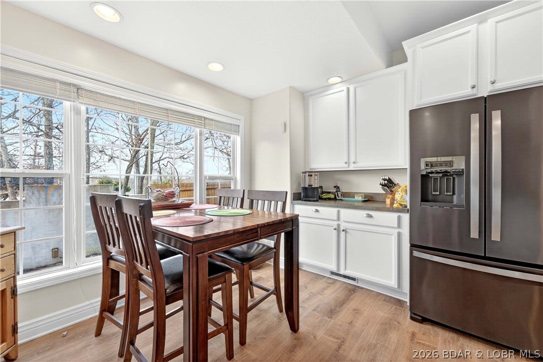 Four Seasons - Residential