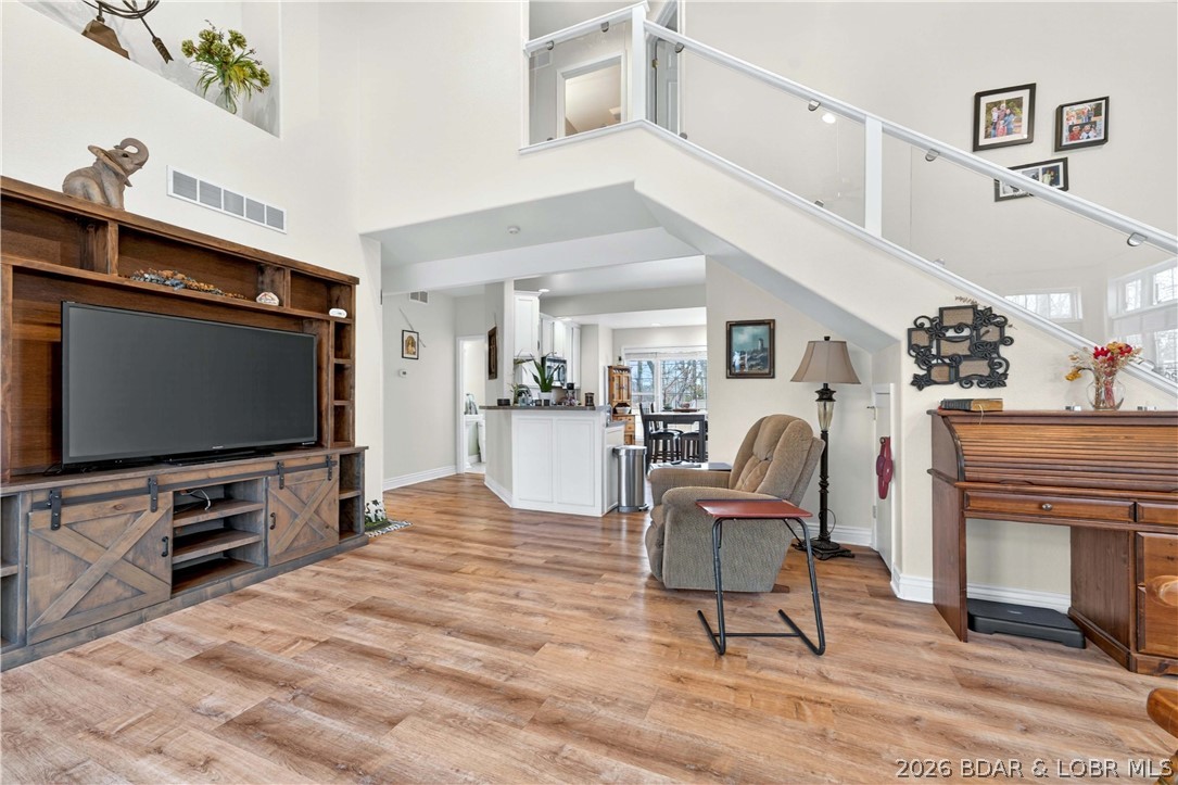 Four Seasons - Residential