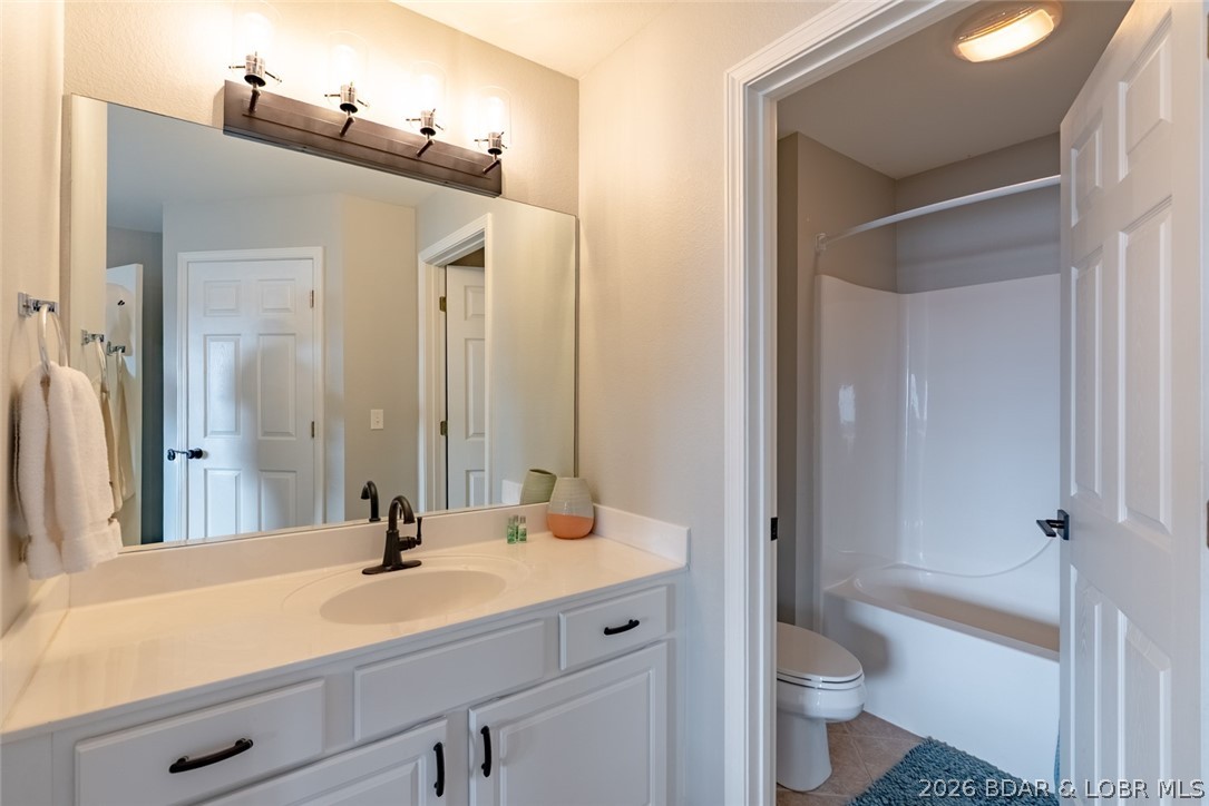 Highland Shores Condominium - Residential