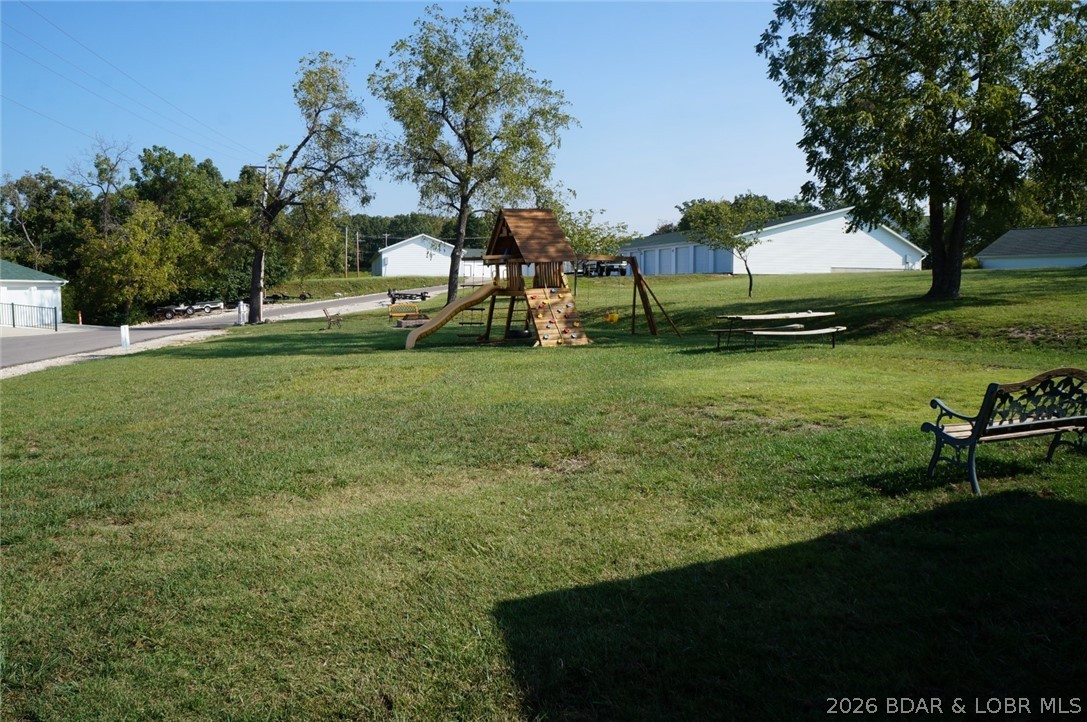 Park Place On The Lake - Residential