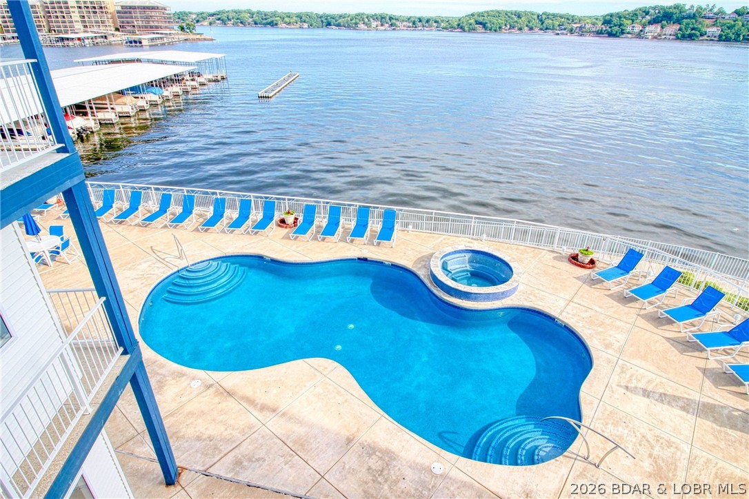 Monarch Cove Condominium - Residential