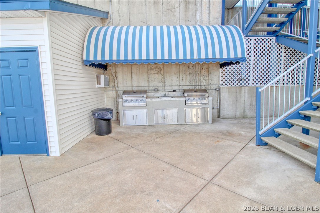 Monarch Cove Condominium - Residential