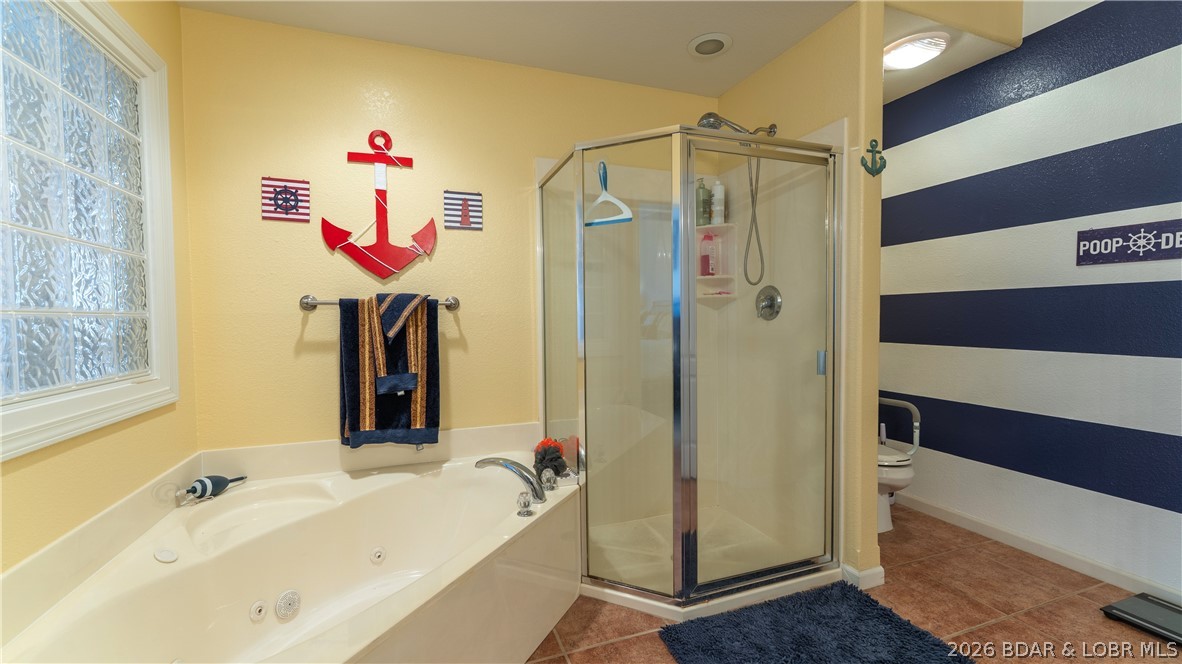 Monarch Cove Condominium - Residential