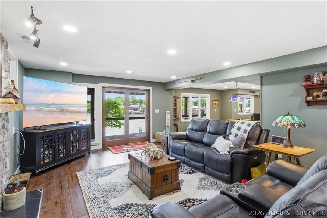 Lor Ann Of The Lake Estates - Residential