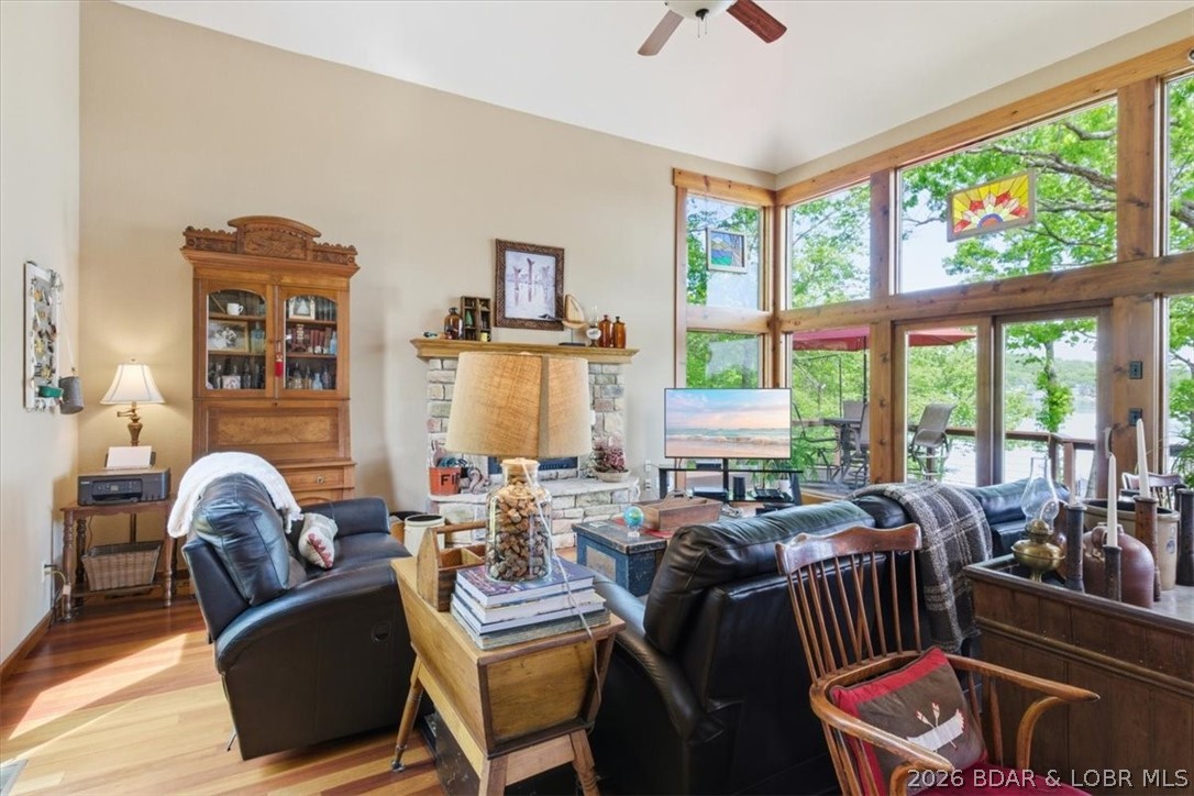 Lor Ann Of The Lake Estates - Residential