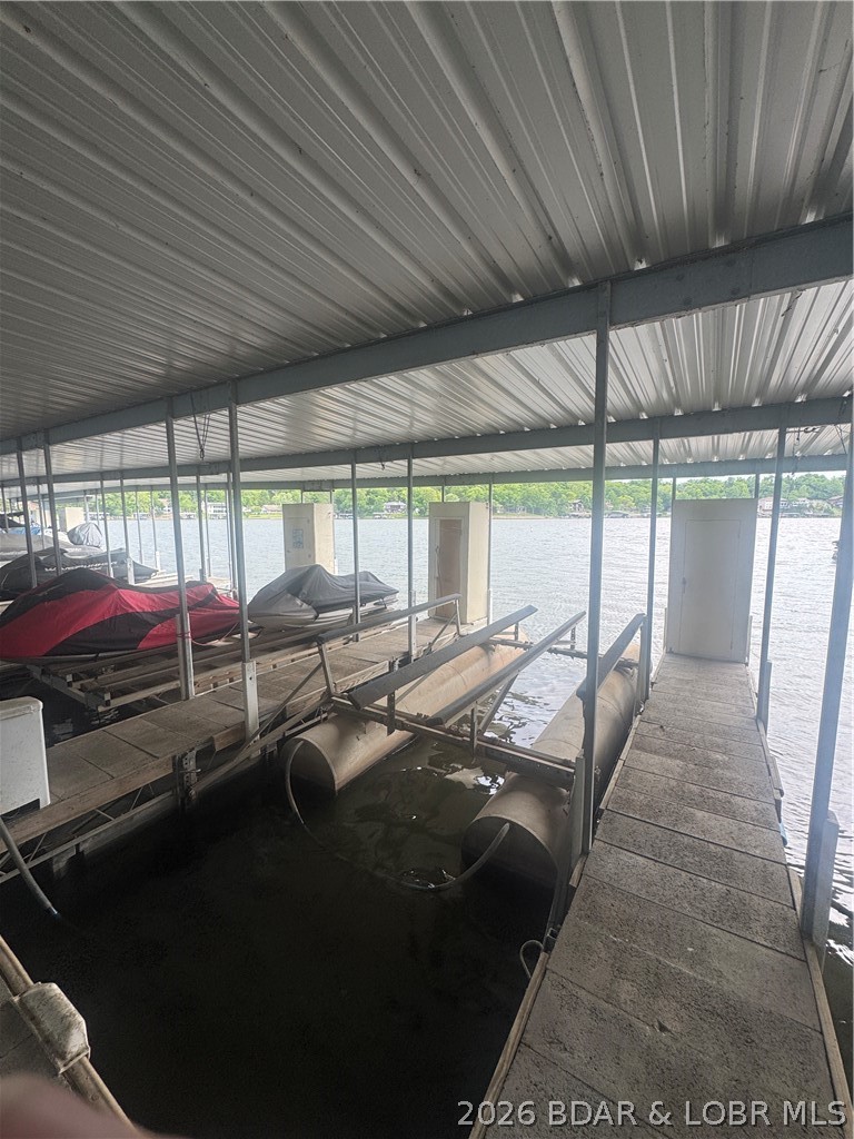 Oak Bluff Condominium - Residential