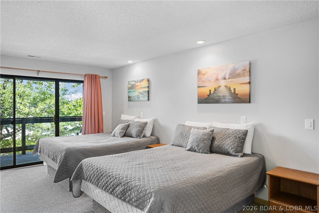 Lone Oak Point - Residential