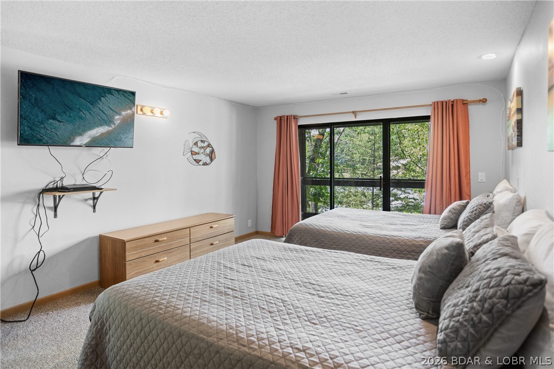 Lone Oak Point - Residential