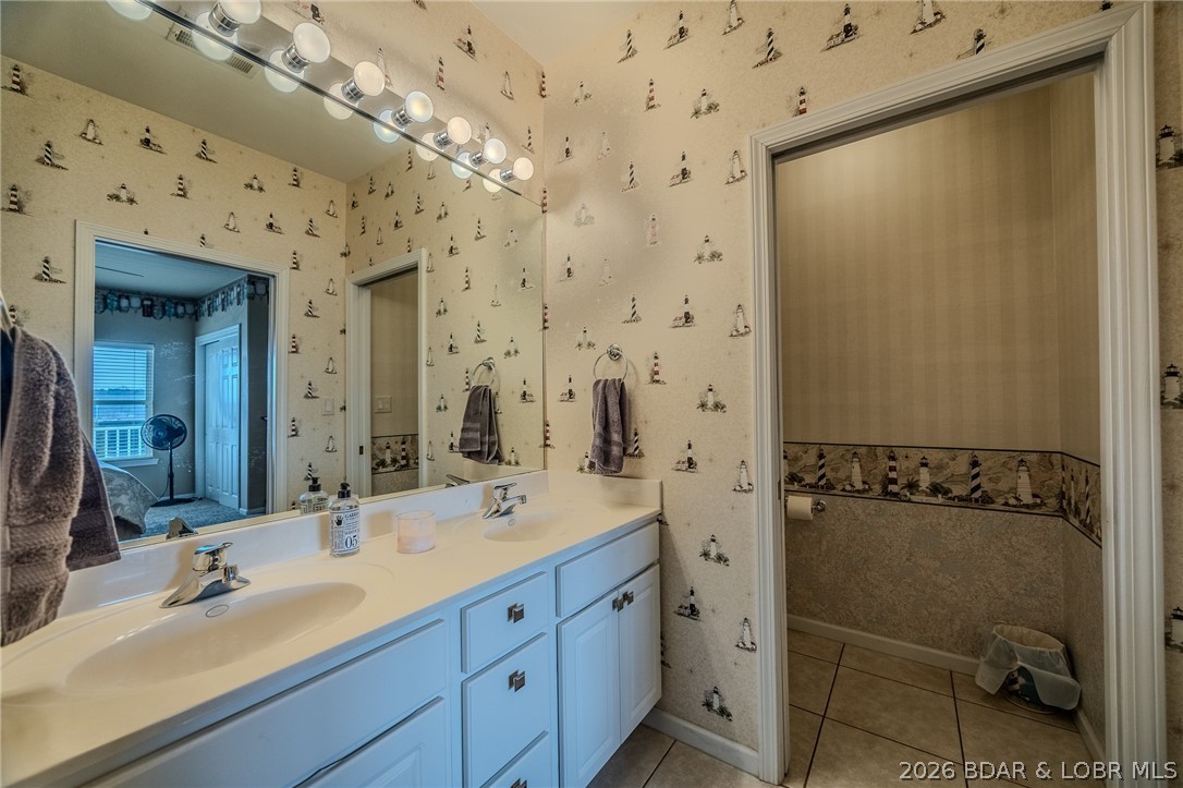 Stoneledge Condominium - Residential