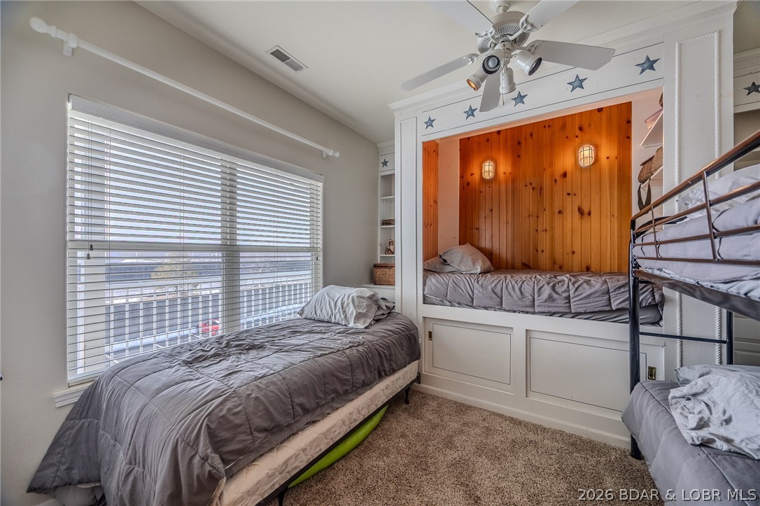 Stoneledge Condominium - Residential