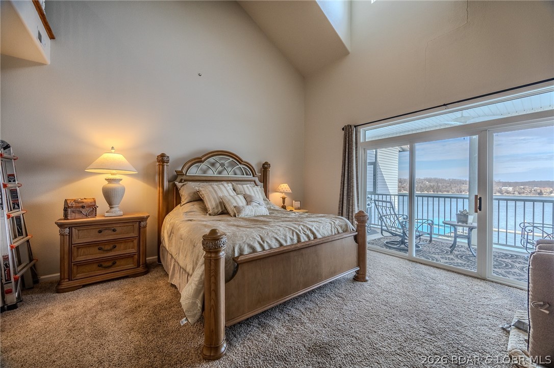 Stoneledge Condominium - Residential