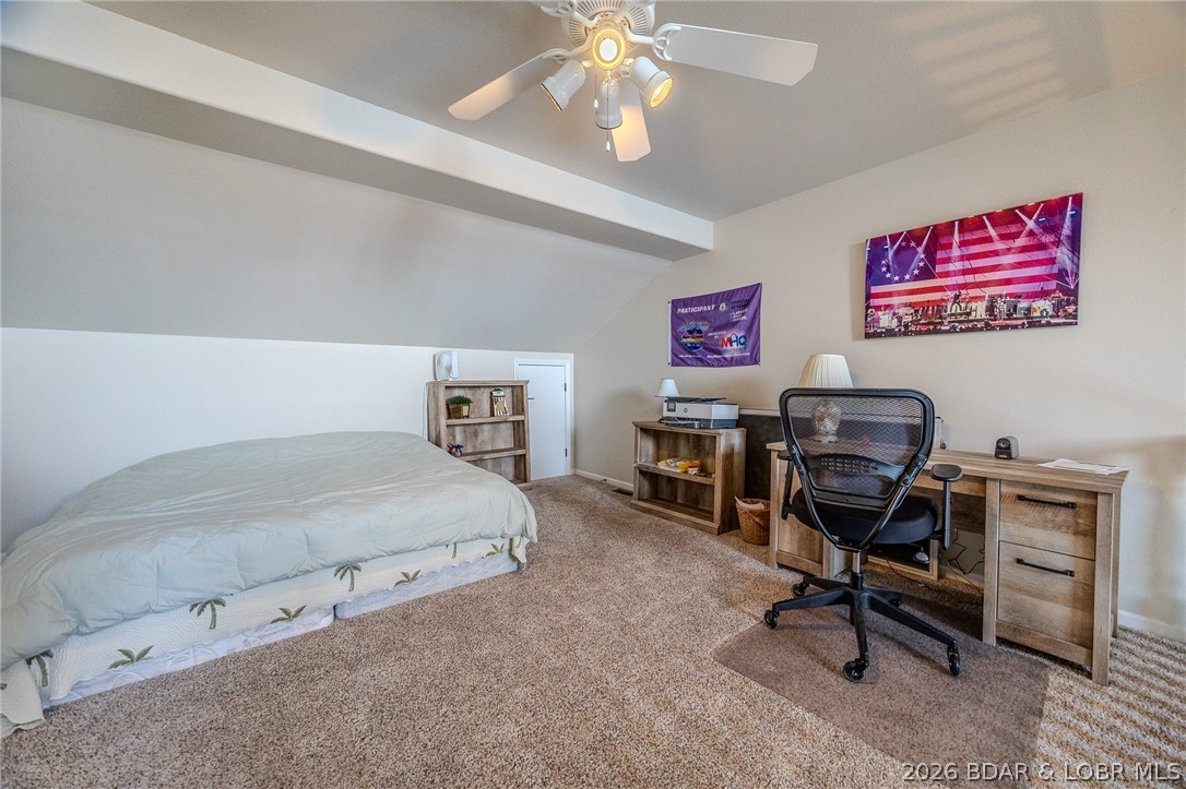 Stoneledge Condominium - Residential