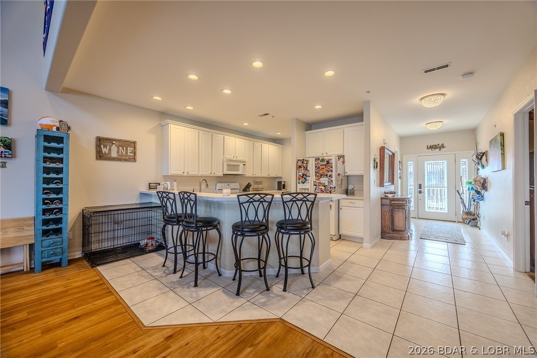 Stoneledge Condominium - Residential