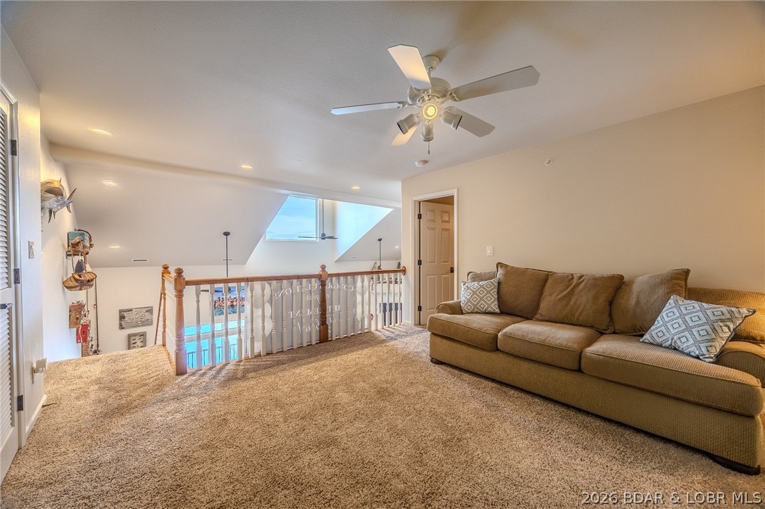 Stoneledge Condominium - Residential