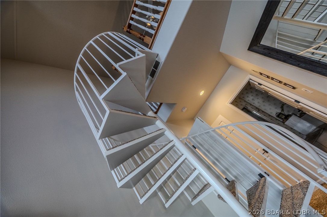 Stoneledge Condominium - Residential