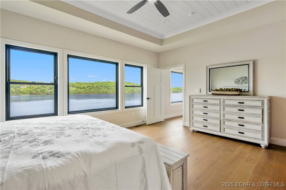 Camdenton, Missouri 65020, United States, 4 Bedrooms Bedrooms, ,4 BathroomsBathrooms,Residential,Active,81815