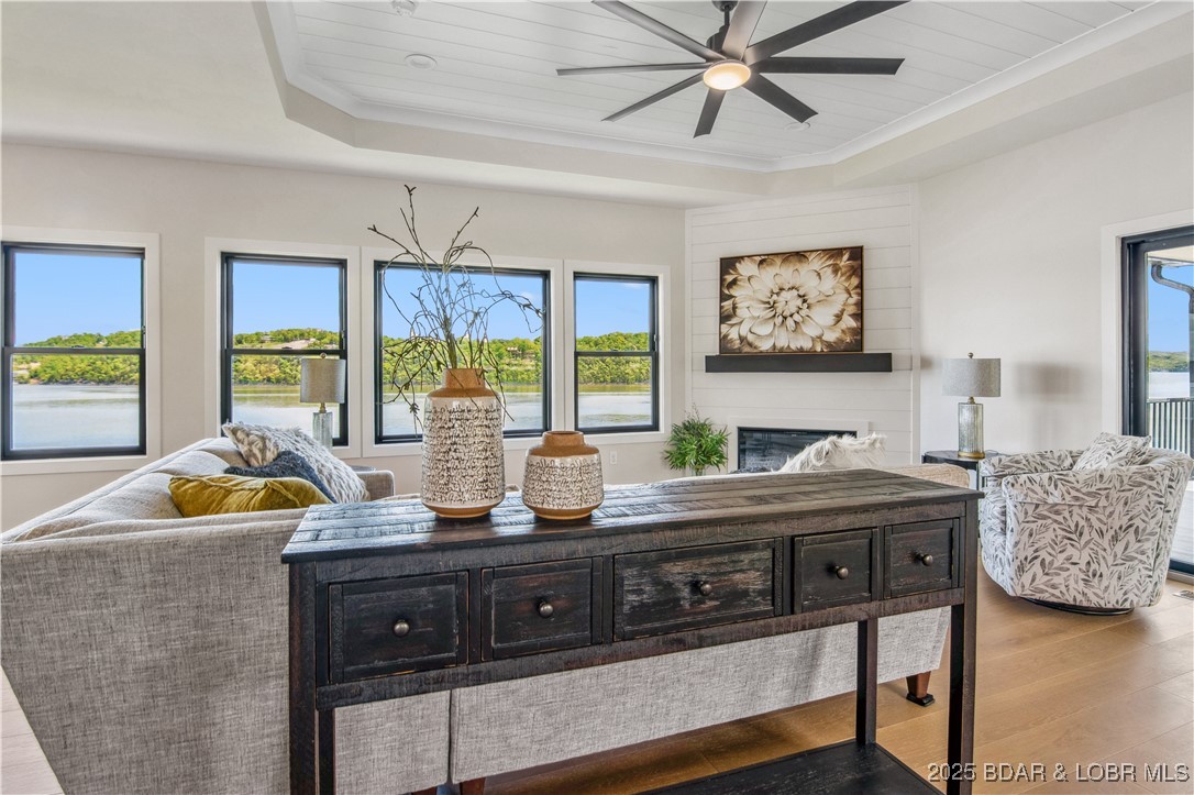 Camdenton, Missouri 65020, United States, 4 Bedrooms Bedrooms, ,4 BathroomsBathrooms,Residential,Active,81815