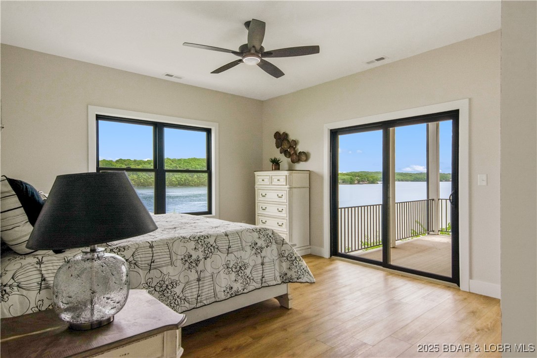 Camdenton, Missouri 65020, United States, 4 Bedrooms Bedrooms, ,4 BathroomsBathrooms,Residential,Active,81815