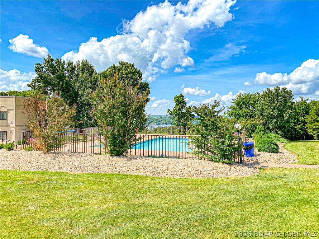 Four Seasons Racqt-Cntry Club - Residential