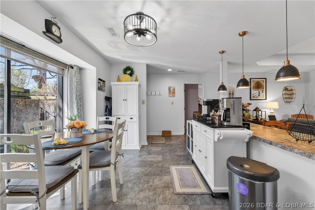 Four Seasons Racqt-Cntry Club - Residential