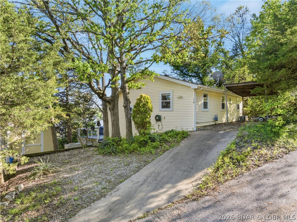 El Tampa Acres - Residential