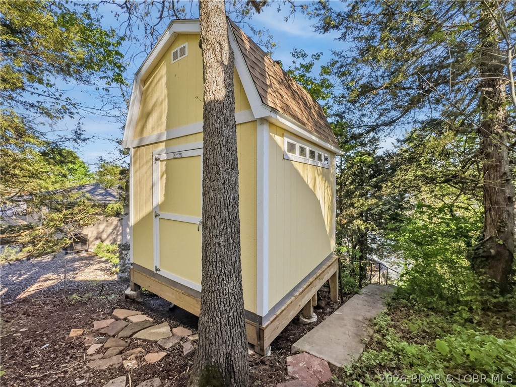El Tampa Acres - Residential
