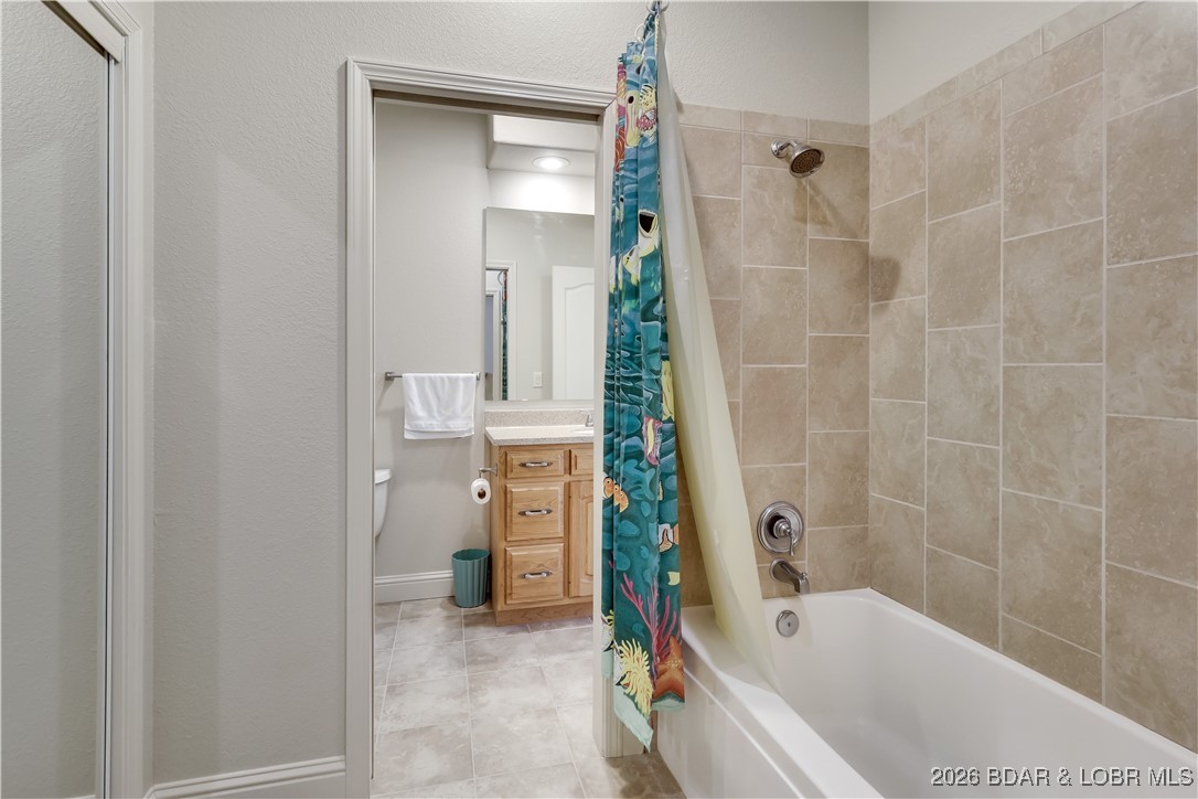 Oakwood Hills Estates - Residential