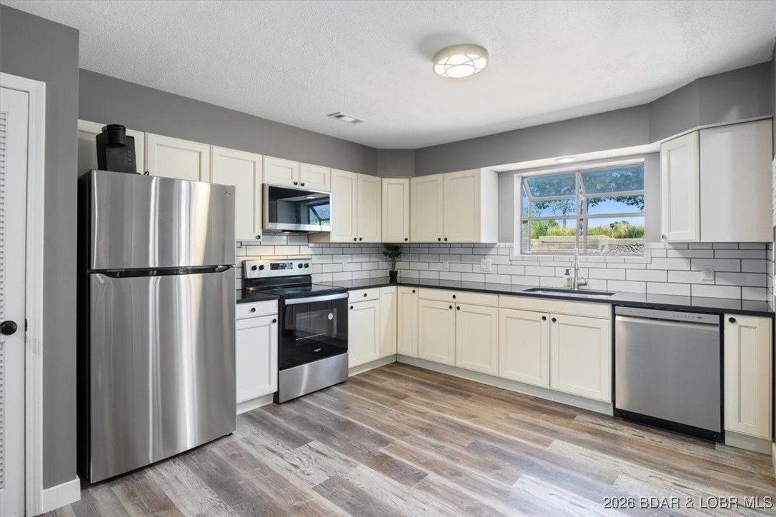 Four Seasons Racqt-Cntry Club - Residential