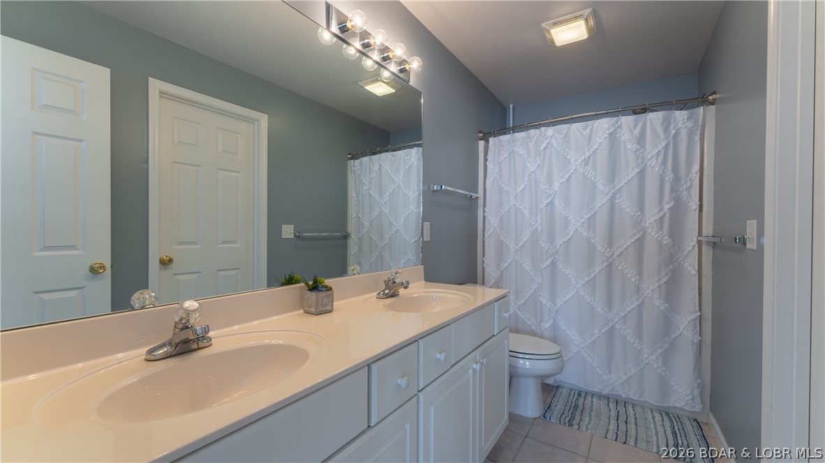 Harbour Towne Condominium - Residential