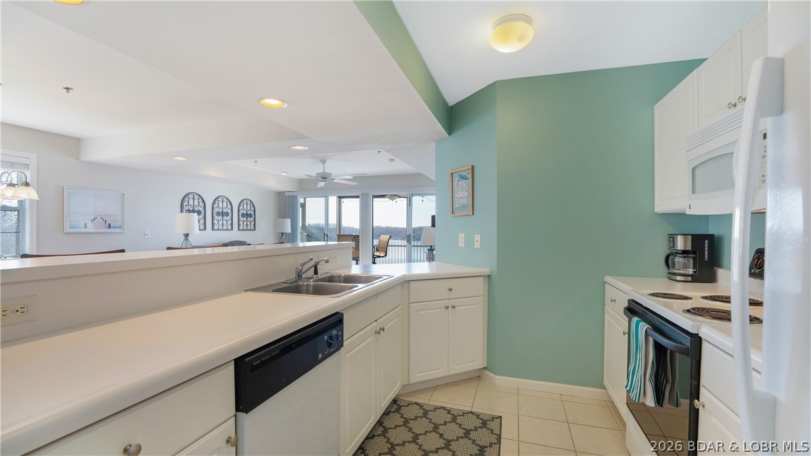 Harbour Towne Condominium - Residential