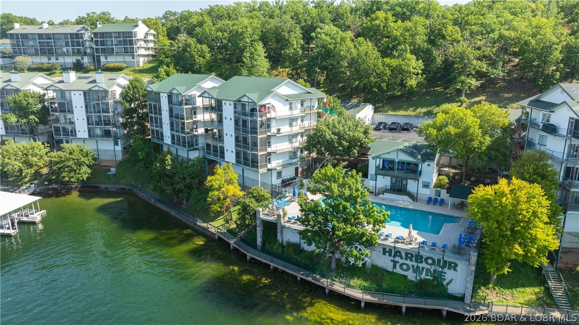 Harbour Towne Condominium - Residential