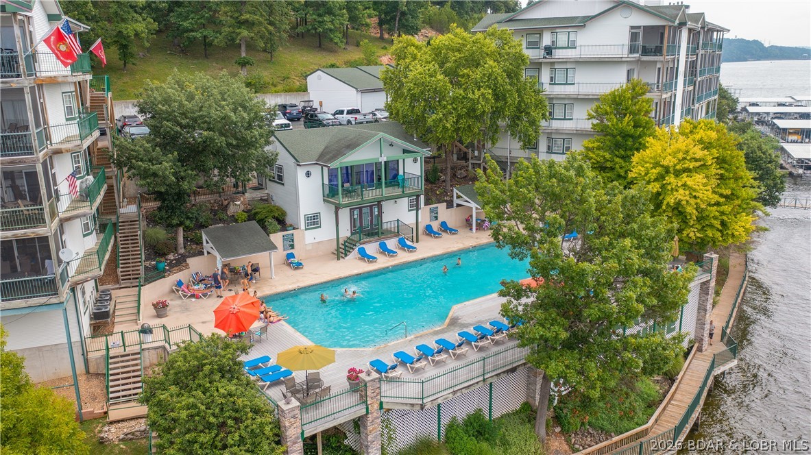 Harbour Towne Condominium - Residential