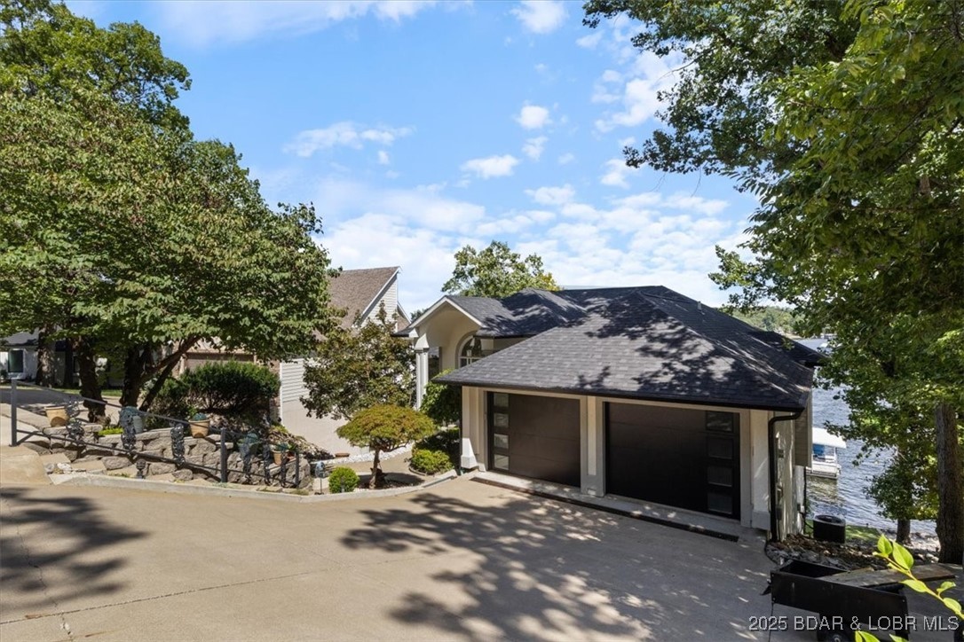 Osage Beach, Missouri 65065, United States, 4 Bedrooms Bedrooms, ,4 BathroomsBathrooms,Residential,Active,106987