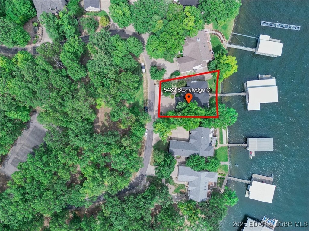 Osage Beach, Missouri 65065, United States, 4 Bedrooms Bedrooms, ,4 BathroomsBathrooms,Residential,Active,106987