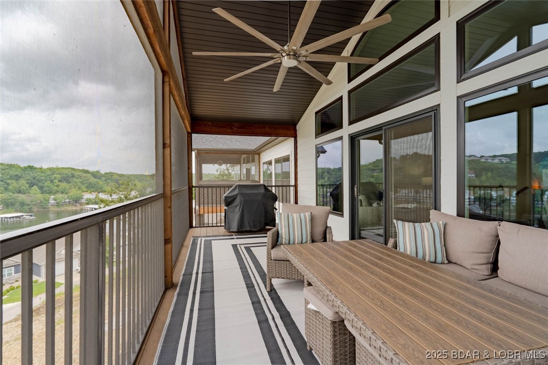 The Villas at Tuscany - Residential