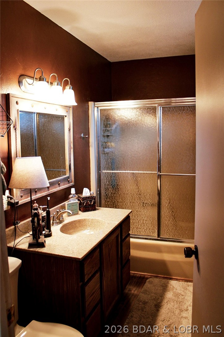 Four Seasons - Residential