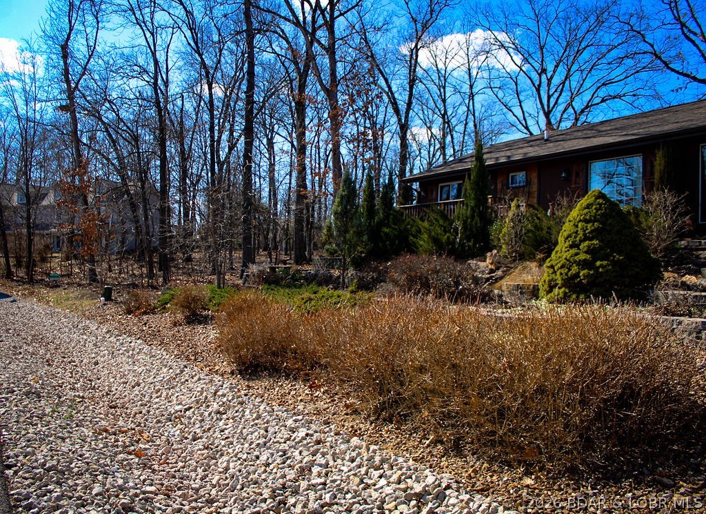 Four Seasons - Residential