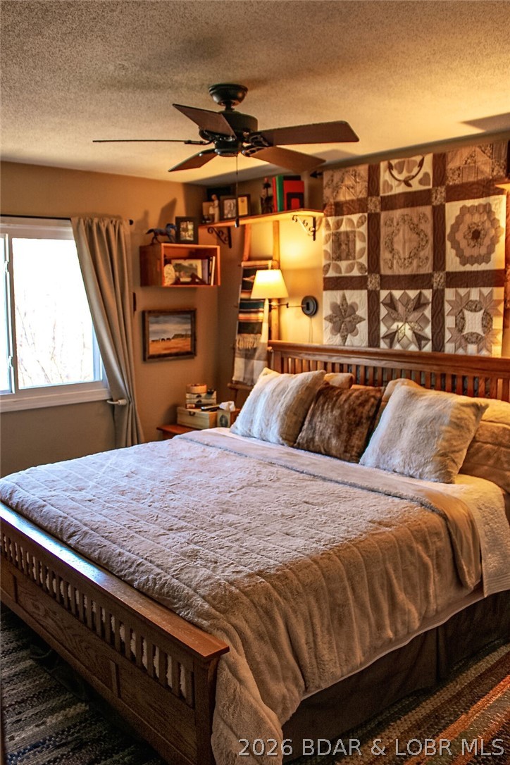 Four Seasons - Residential