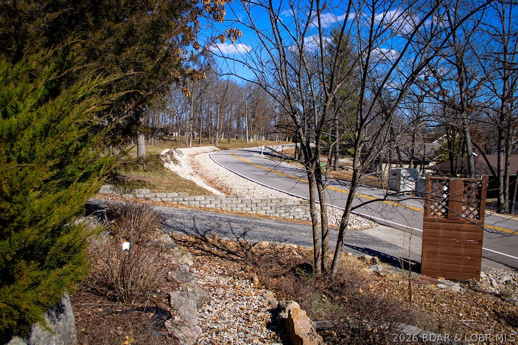 Four Seasons - Residential