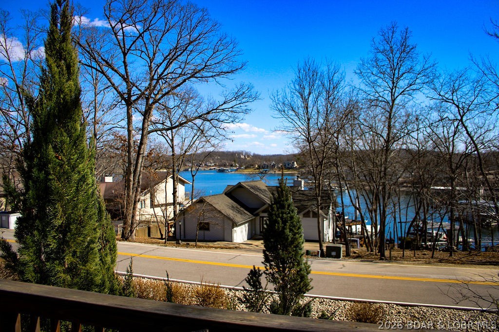 Four Seasons - Residential