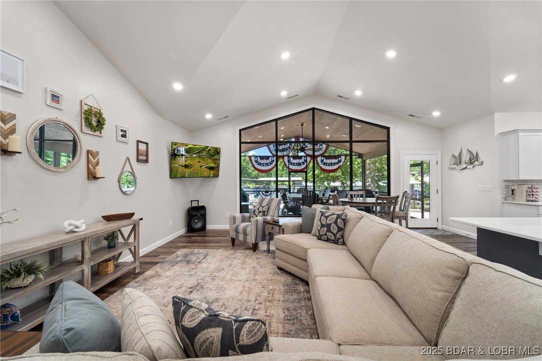 Eagle's Landing - Residential